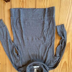 kate quinn Ribbed Cowlneck Sweater - Gray nwt
